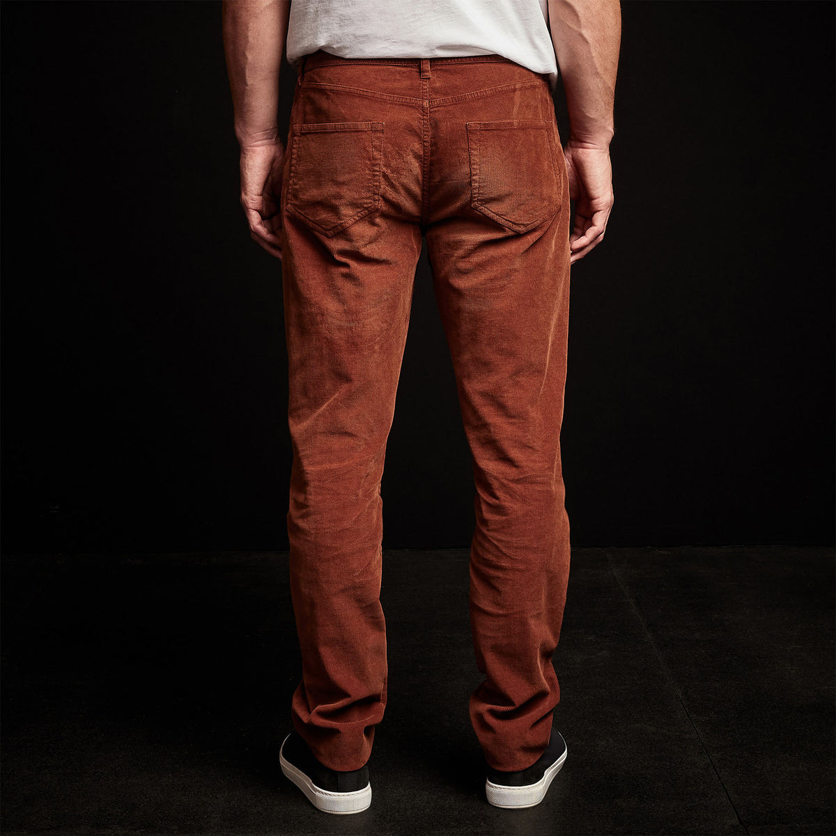 5 Pocket Corduroy Pant in Dark Rust Pigment | James Perse Los Angeles