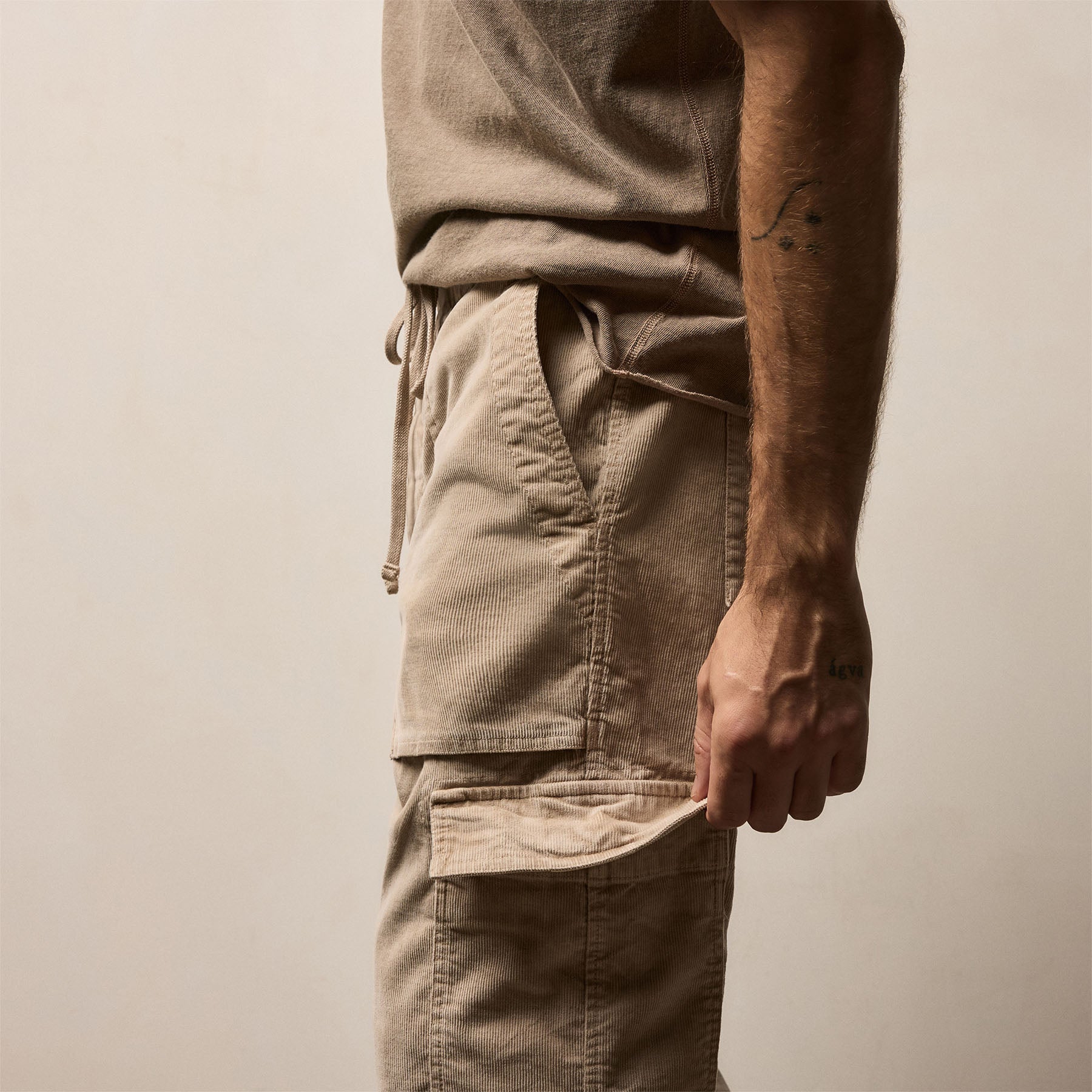 Cord Utility Pant in Stone Pigment | James Perse Los Angeles