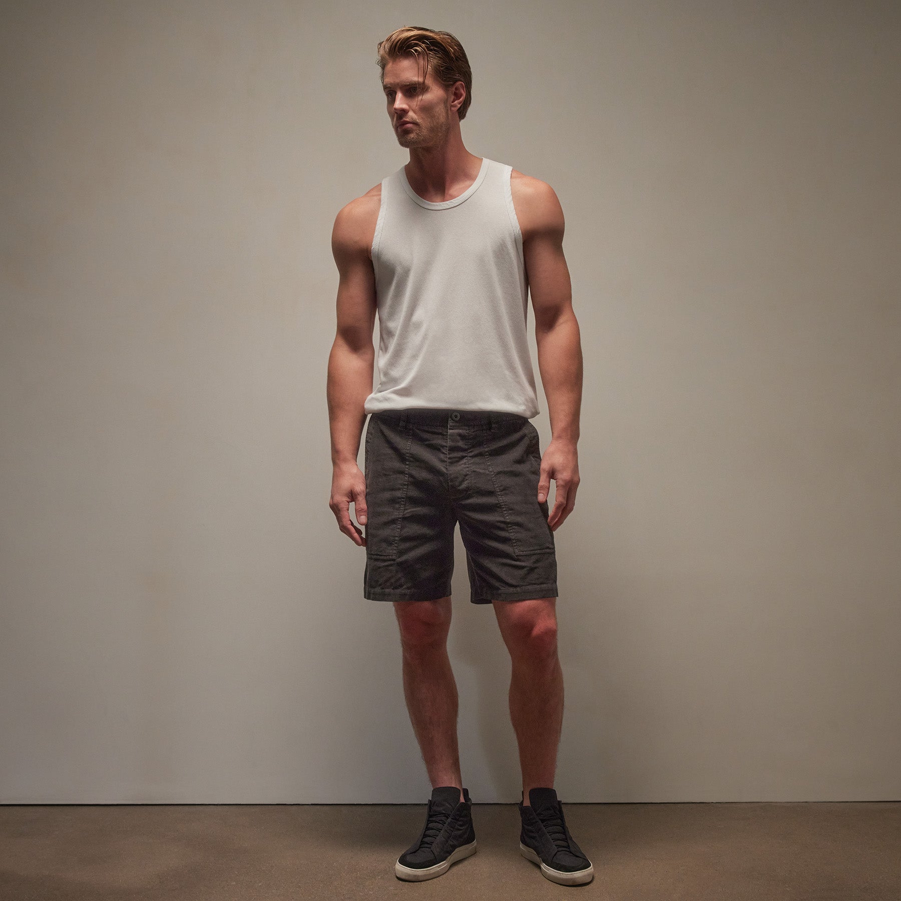 Venice Beach Cord Short in Magma Pigment | James Perse Los Angeles