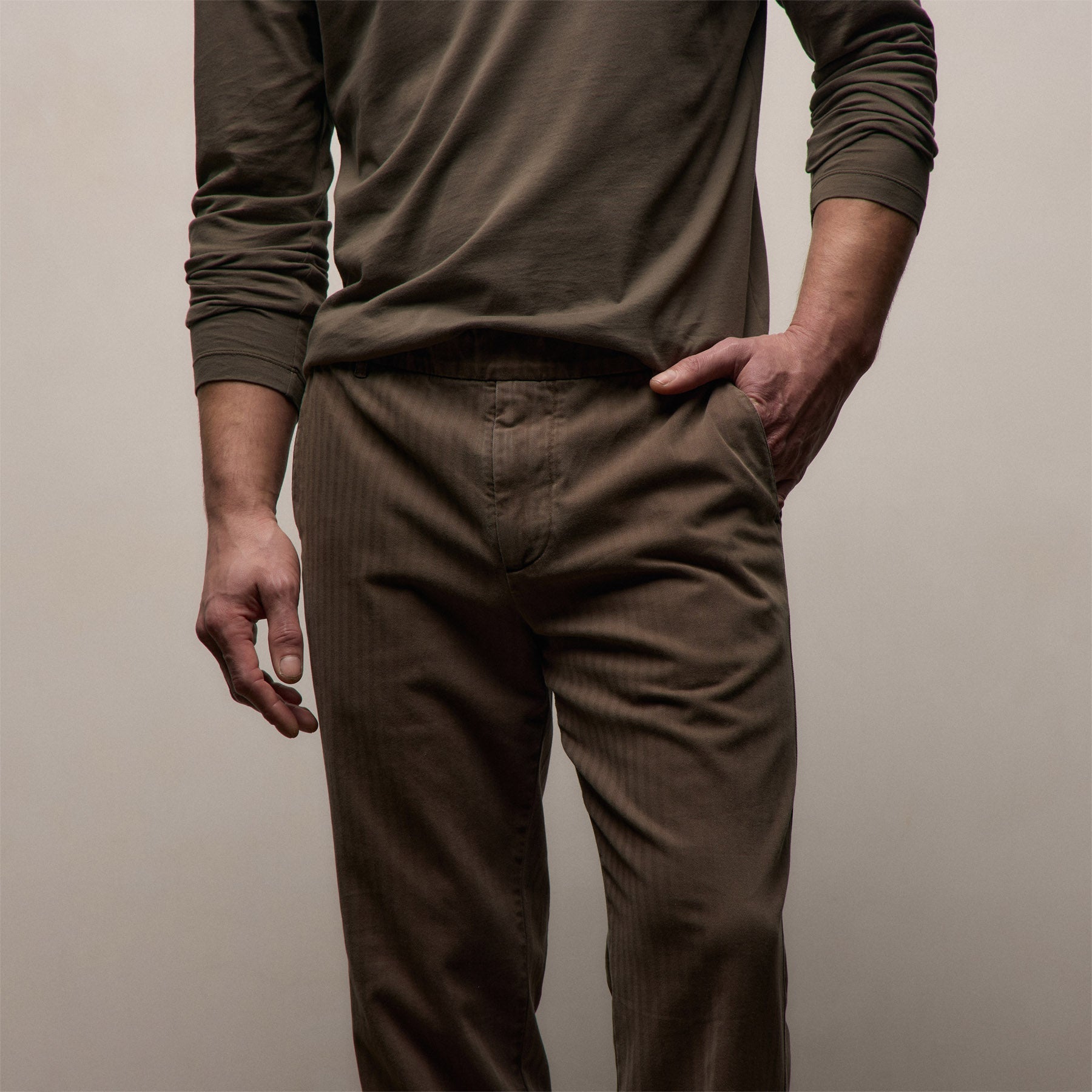 Herringbone Twill Trouser In Caribou Pigment | James Perse Los Angeles