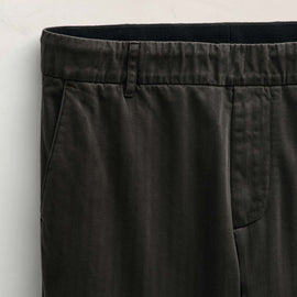 Herringbone Twill Golf Trouser in Magma Pigment | James Perse Los Angeles FLAT