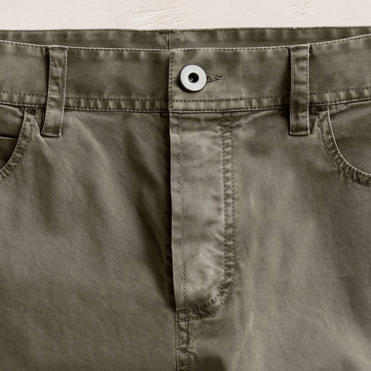 Brushed Twill 5 Pocket Pant in Birch Pigment | James Perse Los Angeles