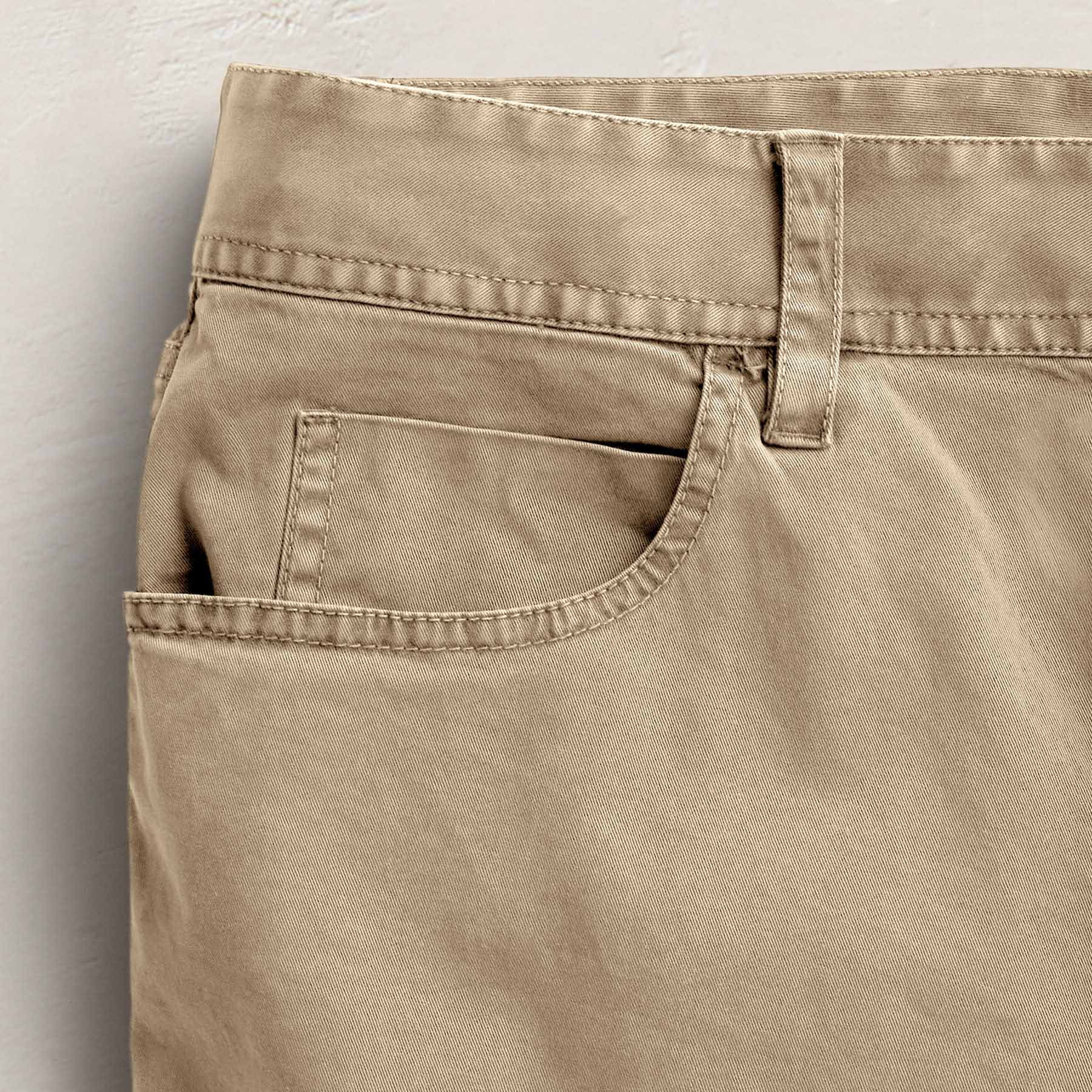 Brushed Twill 5 Pocket Pant in Light Khaki Pigment | James Perse Los Angeles