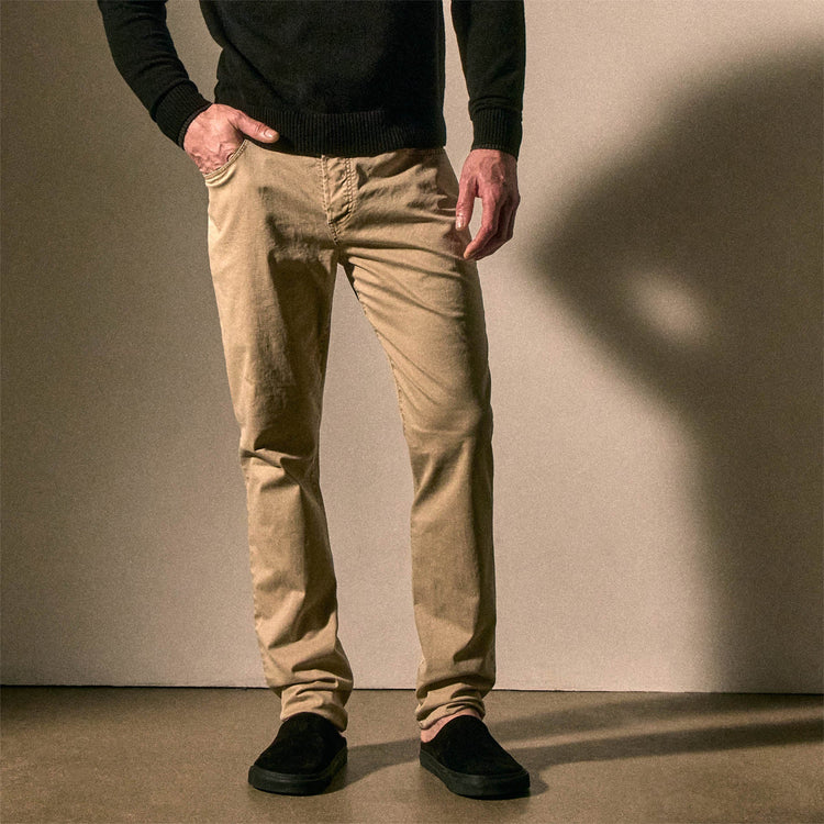 Brushed Twill 5 Pocket Pant in Light Khaki Pigment | James Perse Los Angeles