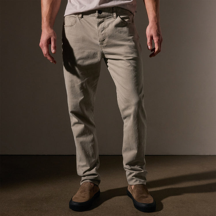 Brushed Twill 5 Pocket Pant in Light Tan Pigment | James Perse Los Angeles