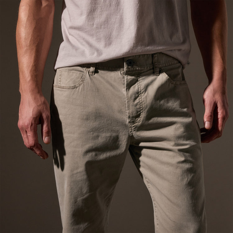 Brushed Twill 5 Pocket Pant in Light Tan Pigment | James Perse Los Angeles