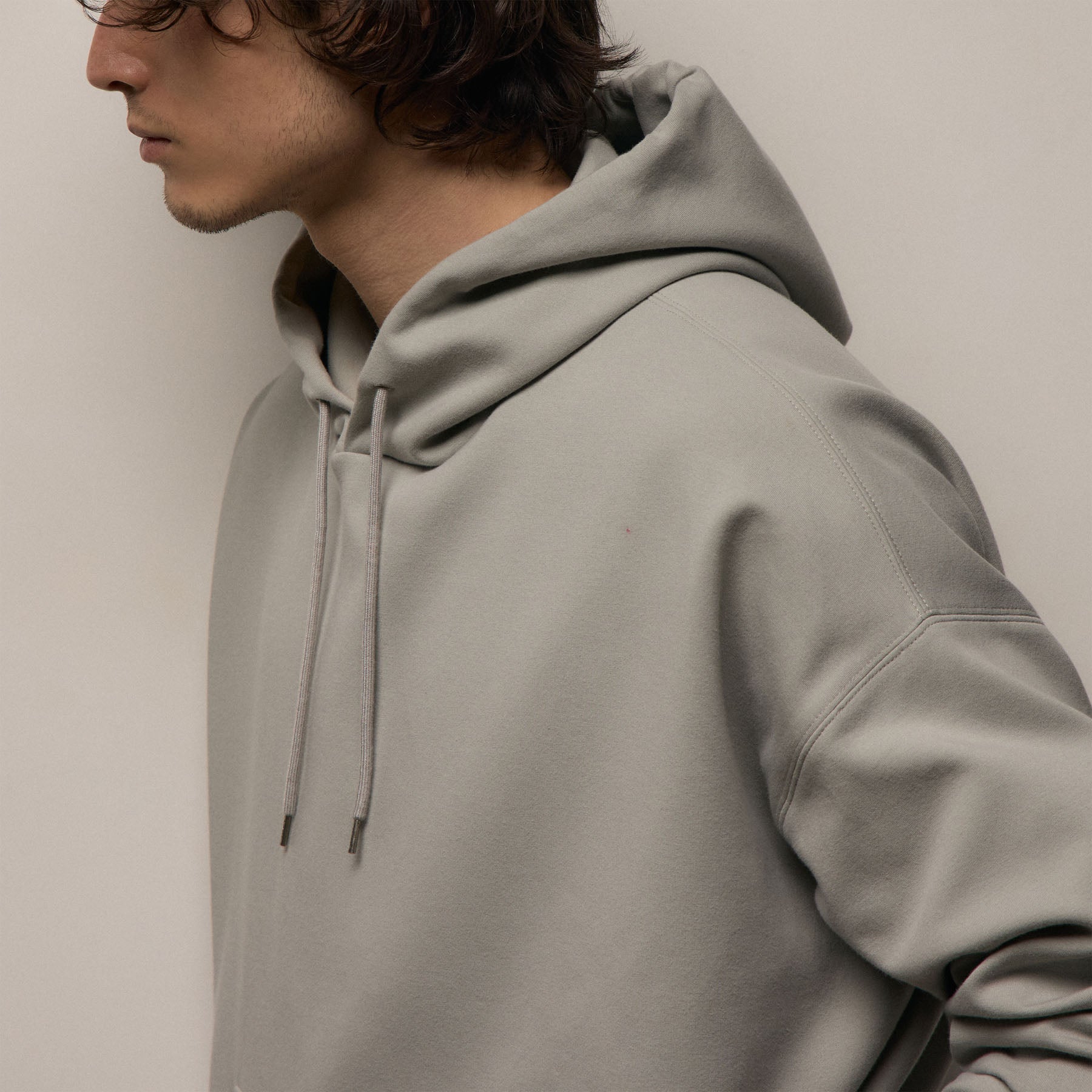 Italian Knit Hoodie in Fog | James Perse Los Angeles