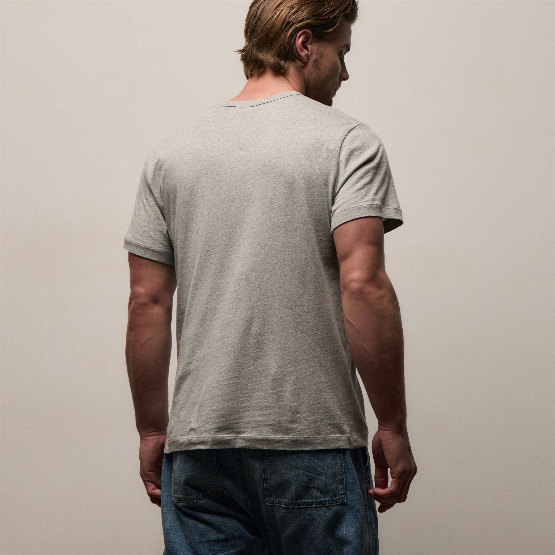 Short Sleeve Crew Neck in Heather Grey | James Perse Los Angeles