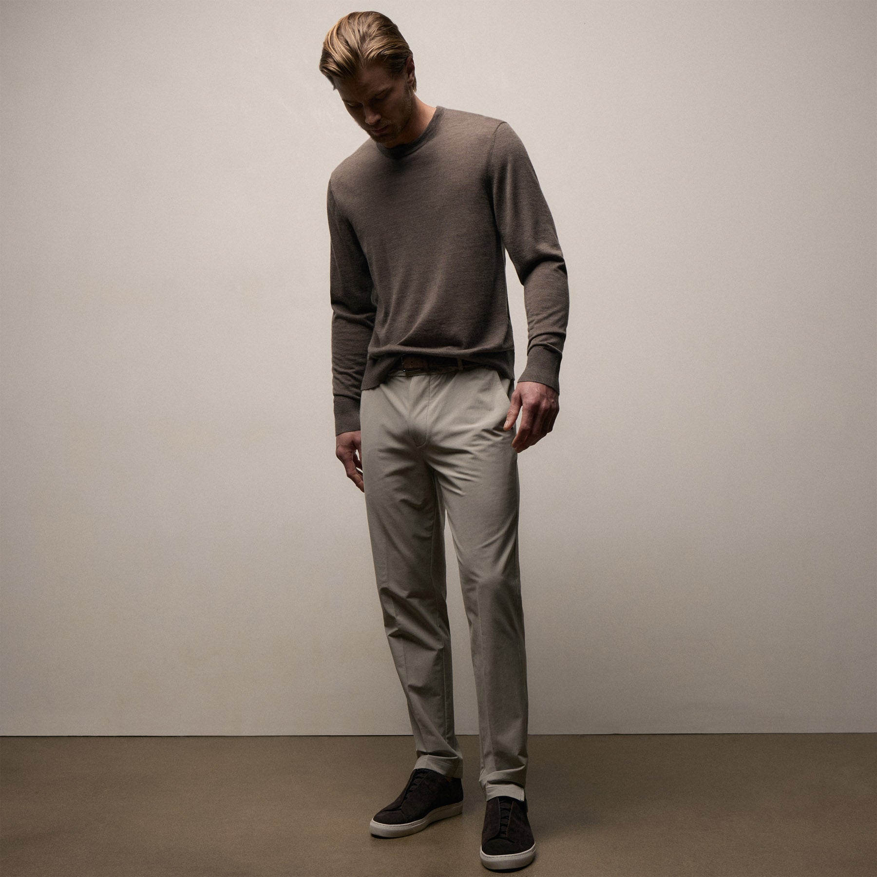 Golf Trouser in Concrete | James Perse Los Angeles