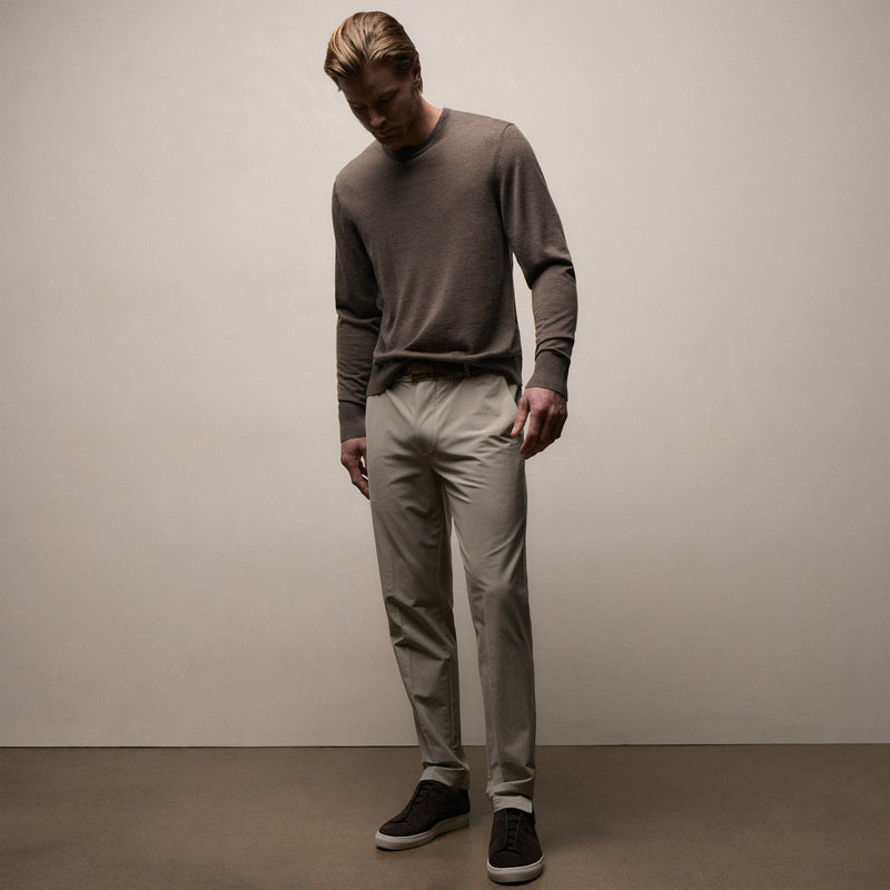 Golf Trouser in Concrete | James Perse Los Angeles