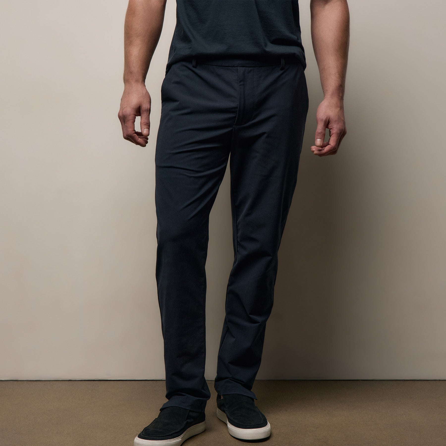 Golf Trouser in Deep | James Perse Los Angeles