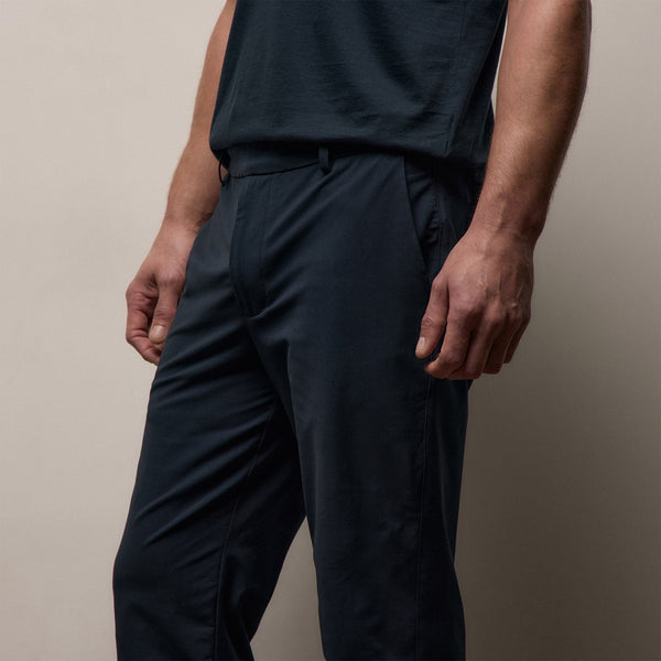 Golf Trouser in Deep | James Perse Los Angeles