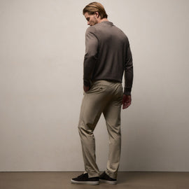 Golf Trouser in Sand | James Perse Los Angeles