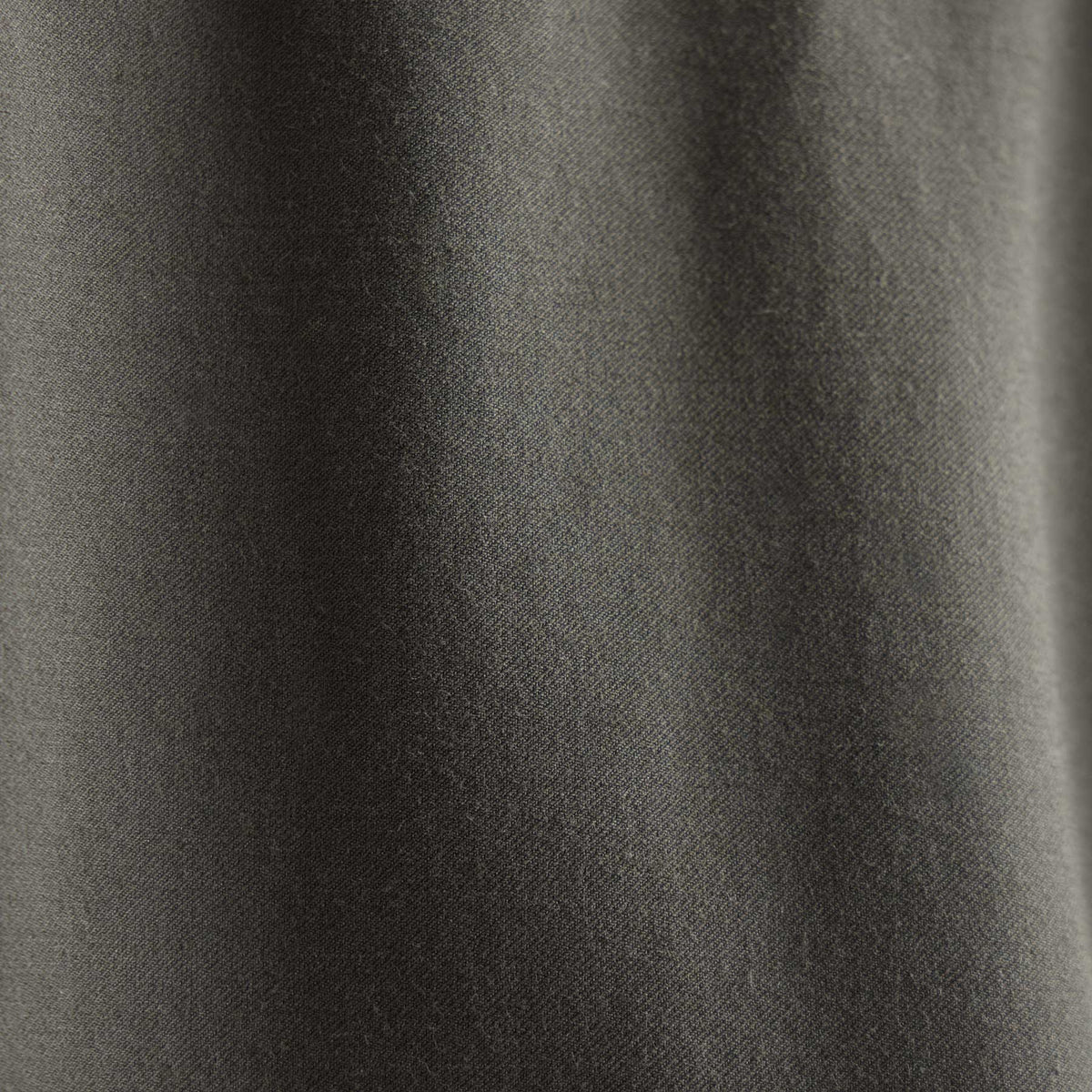 Golf Trouser in Tent | James Perse Los Angeles