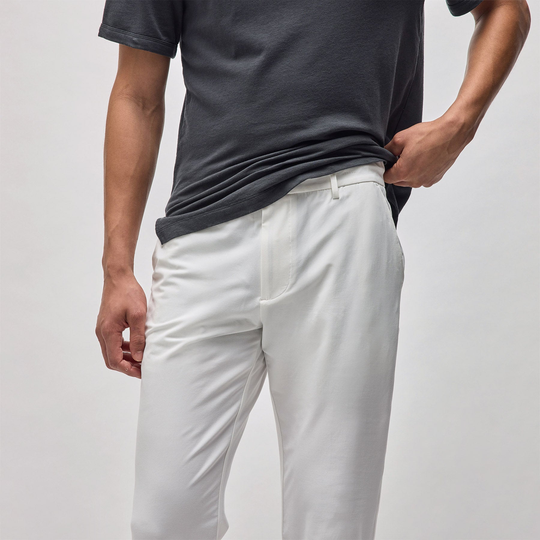 Golf Trouser in White | James Perse in Los Angeles