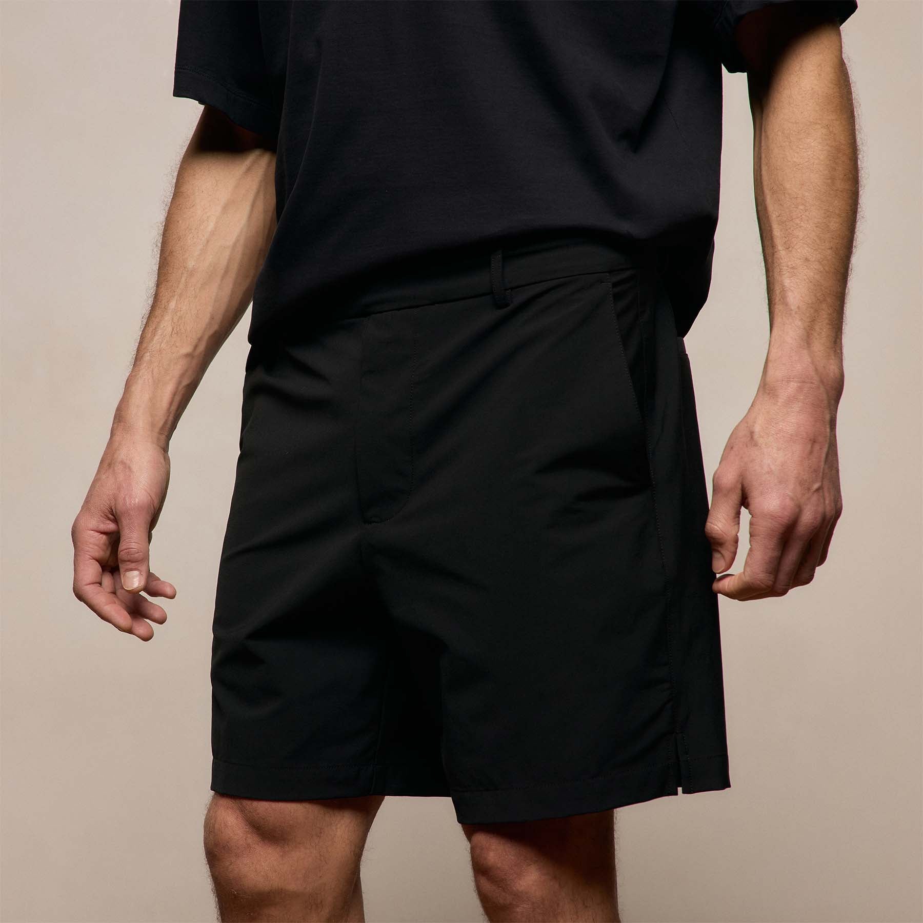 Golf Short - Black | James Perse Los Angeles