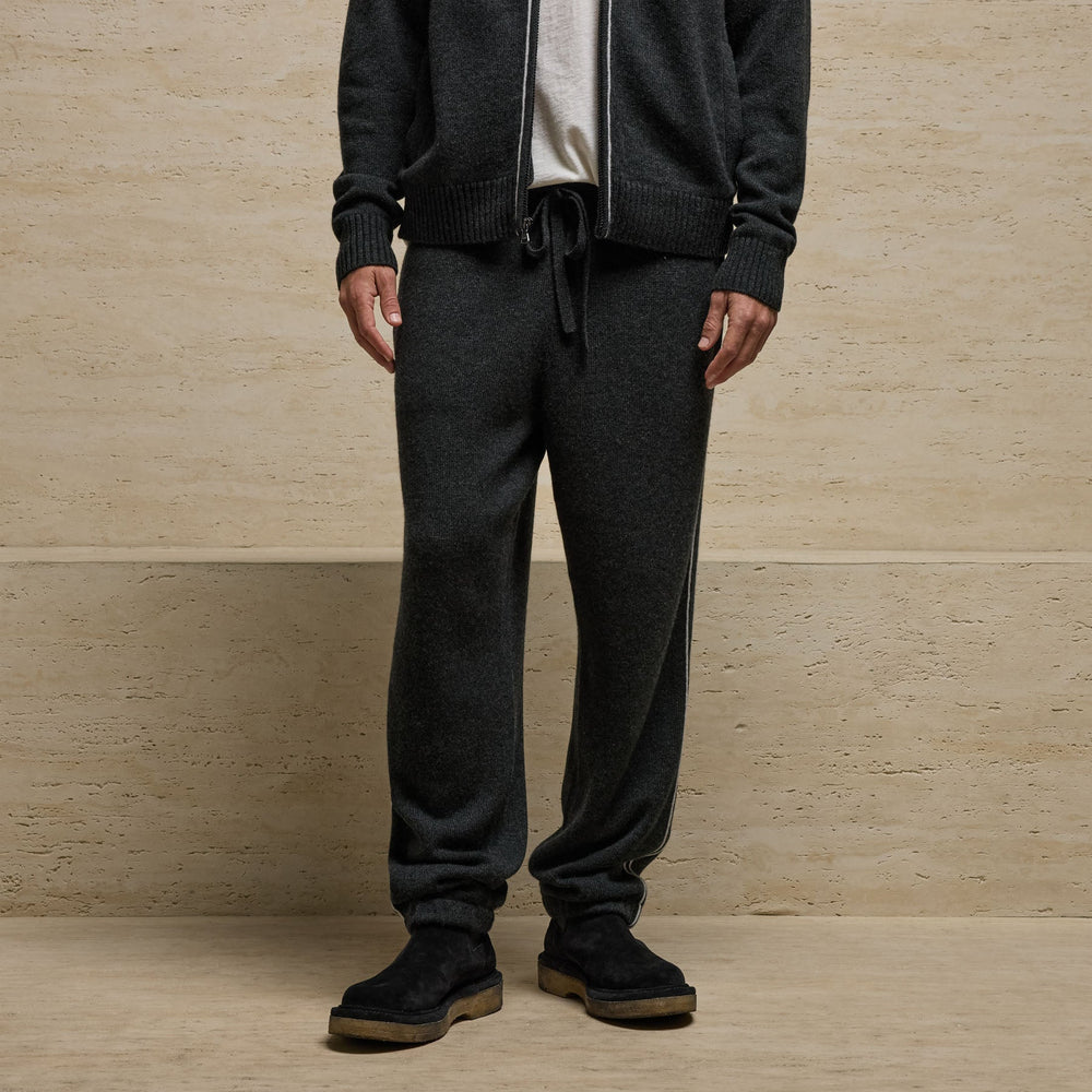 Italian Spun Cashmere Track Pa in Carbon/Smoke | James Perse Los Angeles
