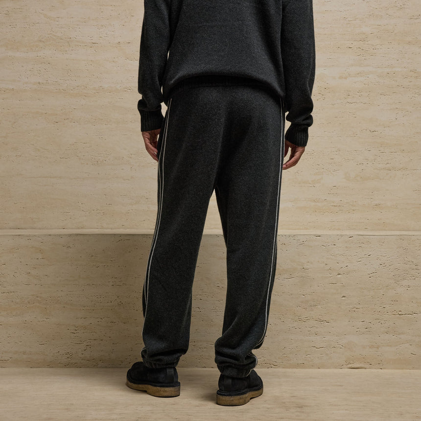 Italian Spun Cashmere Track Pa in Carbon/Smoke | James Perse Los Angeles