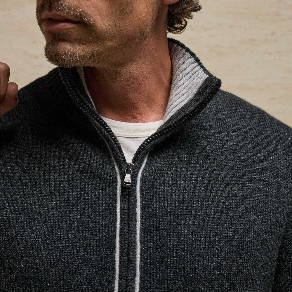 Italian Spun Cashmere Track Ja in Carbon/Smoke | James Perse Los Angeles