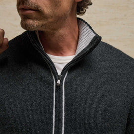 Italian Spun Cashmere Track Ja in Carbon/Smoke | James Perse Los Angeles