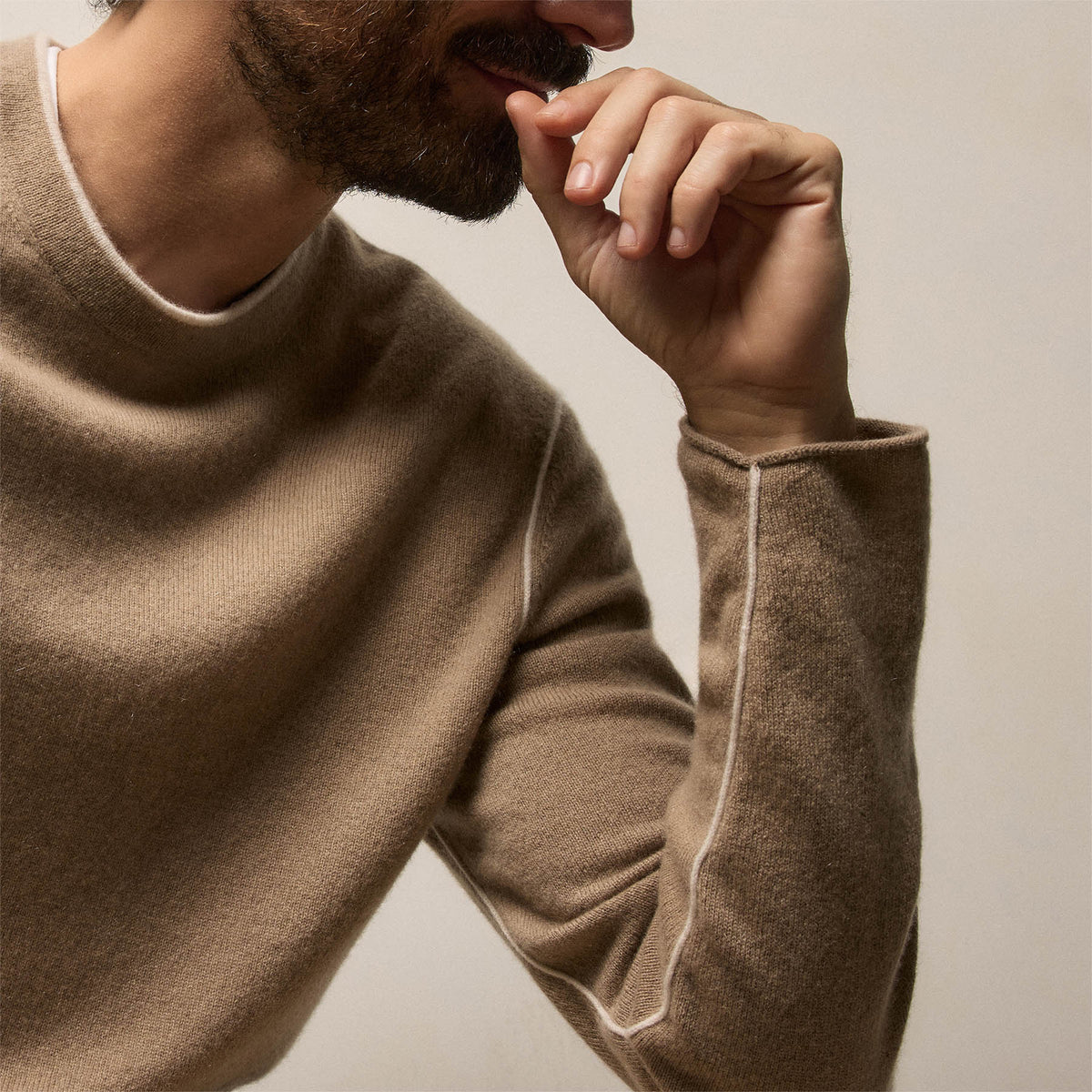 Italian Spun Cashmere Crewneck in Coffee/Stucco | James Perse Los Angeles