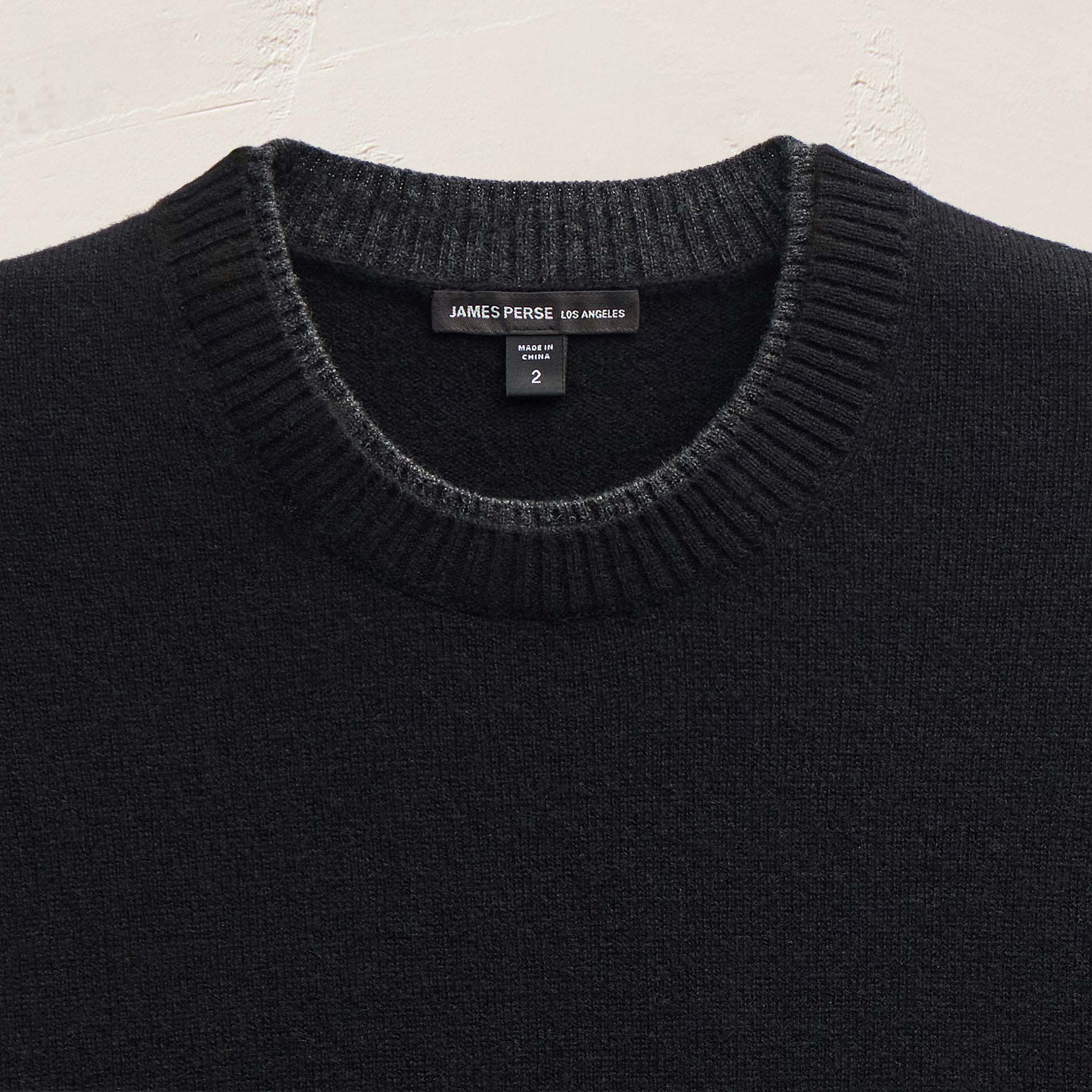 Contrast Trim Cashmere Crew - Black/Anthracite | James Perse Los