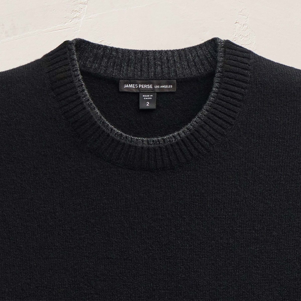 Italian Spun Cashmere Crew in Black/Anthracite | James Perse Los Angeles