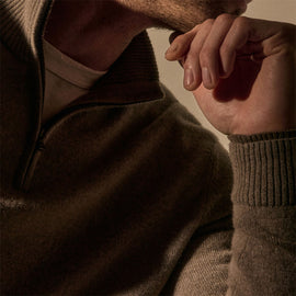 Italian Spun Cashmere Half Zip in Warm Brown/Mid Brown | James Perse Los Angeles