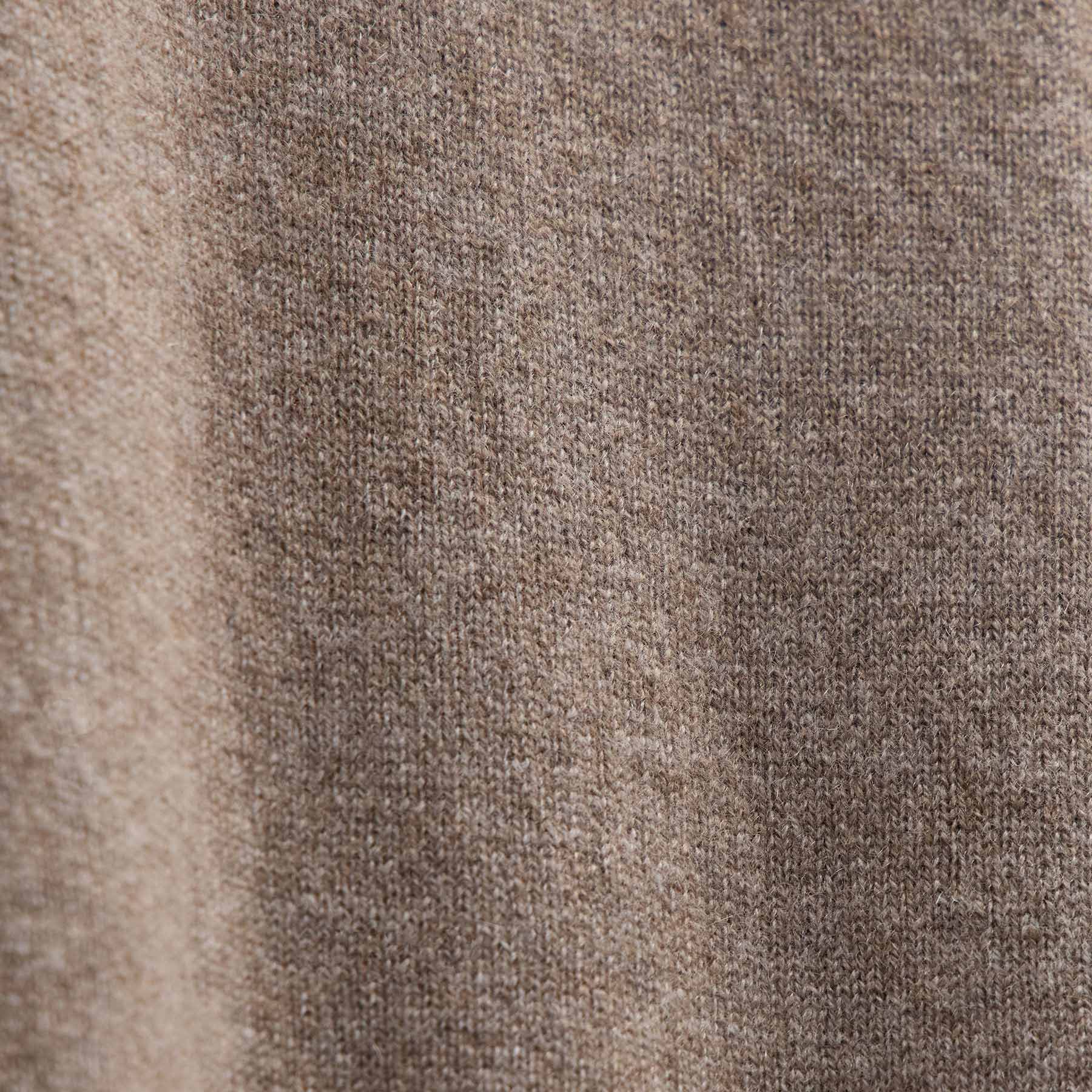 Italian Spun Cashmere Half Zip in Warm Brown/Mid Brown | James Perse Los Angeles FLAT