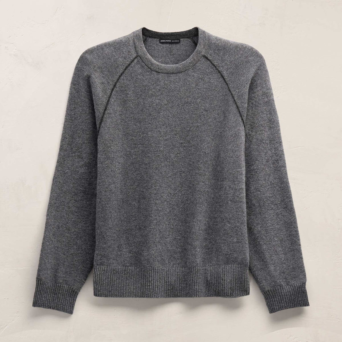 Italian Spun Cashmere Raglan Piped Crew in Mid Grey/Anthracite | James Perse Los Angeles FLAT