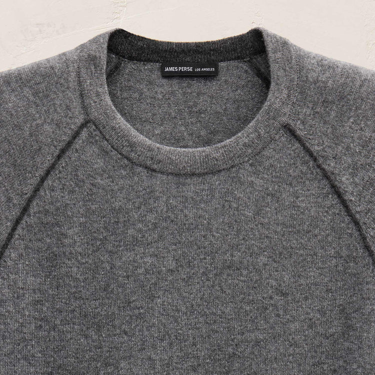 Italian Spun Cashmere Raglan Piped Crew in Mid Grey/Anthracite | James Perse Los Angeles FLAT