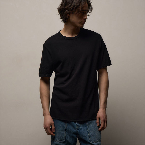 Slub Jersey Short Sleeve Crew in Black | James Perse Los Angeles