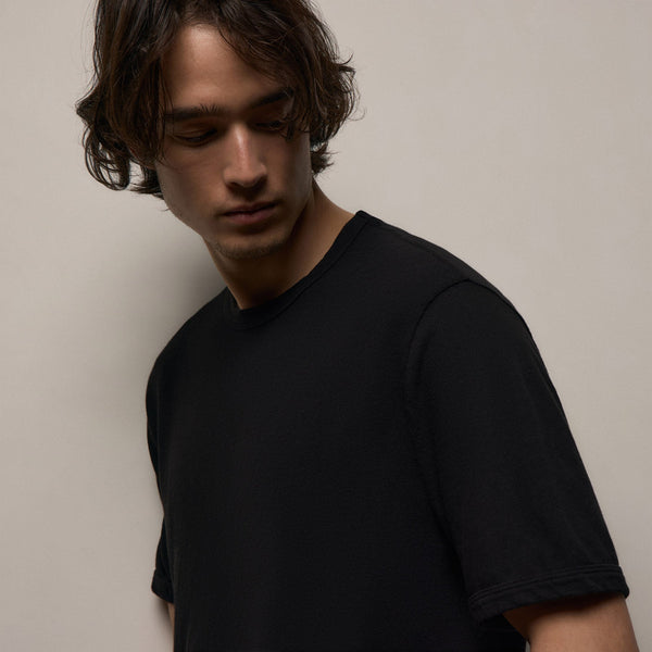 Slub Jersey Short Sleeve Crew in Black | James Perse Los Angeles
