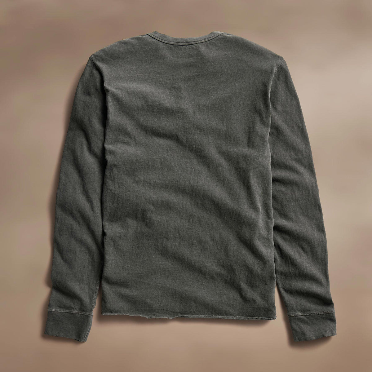 Natural Slub Jersey Henley in Granite Pigment | James Perse Los Angeles