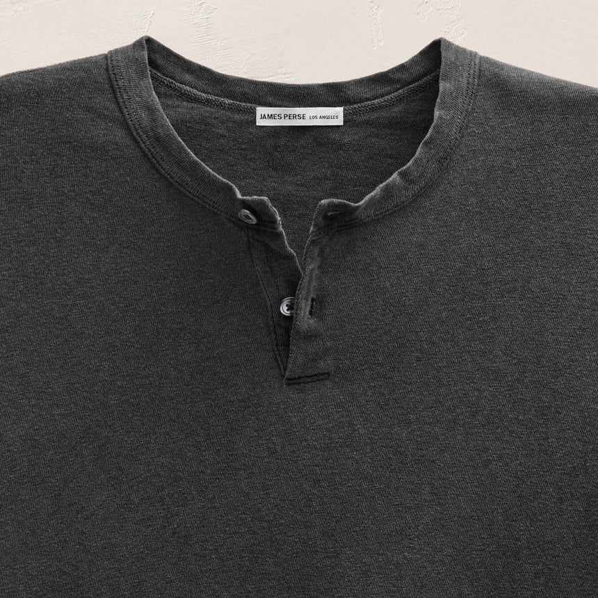 Slub Jersey Henley in Magma Pigment | James Perse Los Angeles