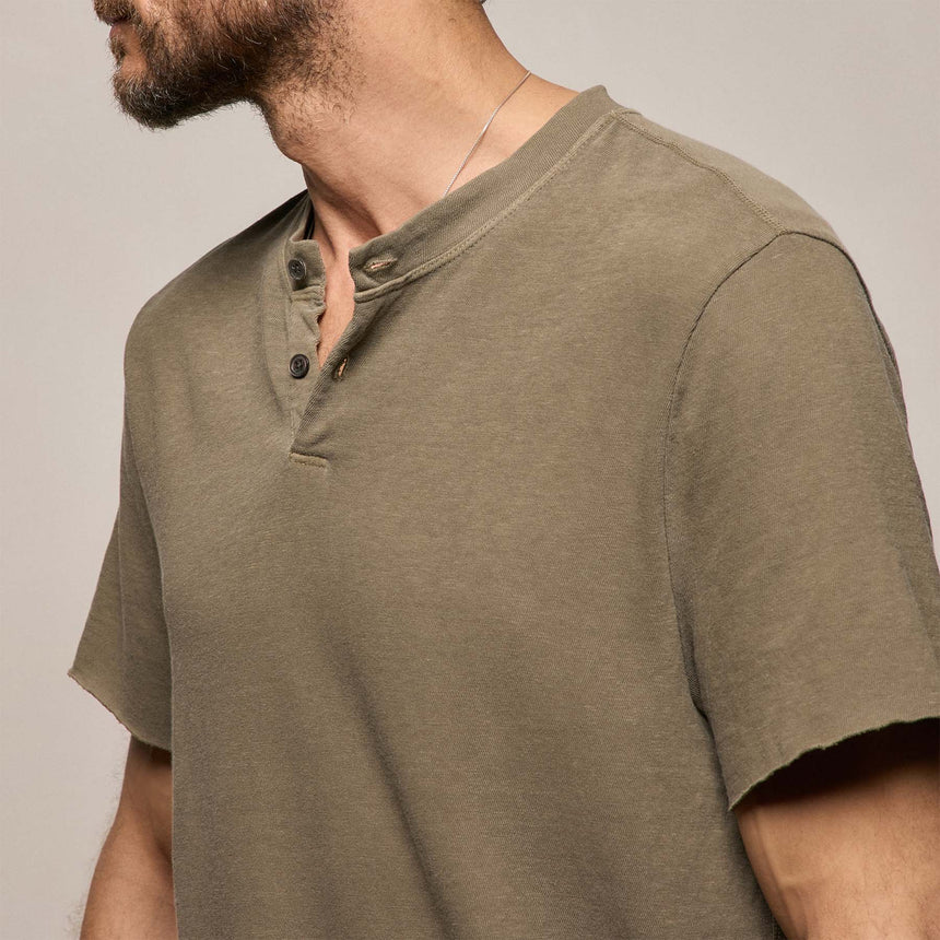 Slub Jersey Short Sleeve Henley in Light Olive Pigment | James Perse Los Angeles