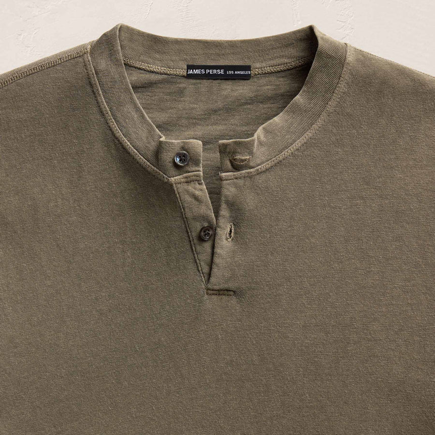 Slub Jersey Short Sleeve Henley in Light Olive Pigment | James Perse Los Angeles