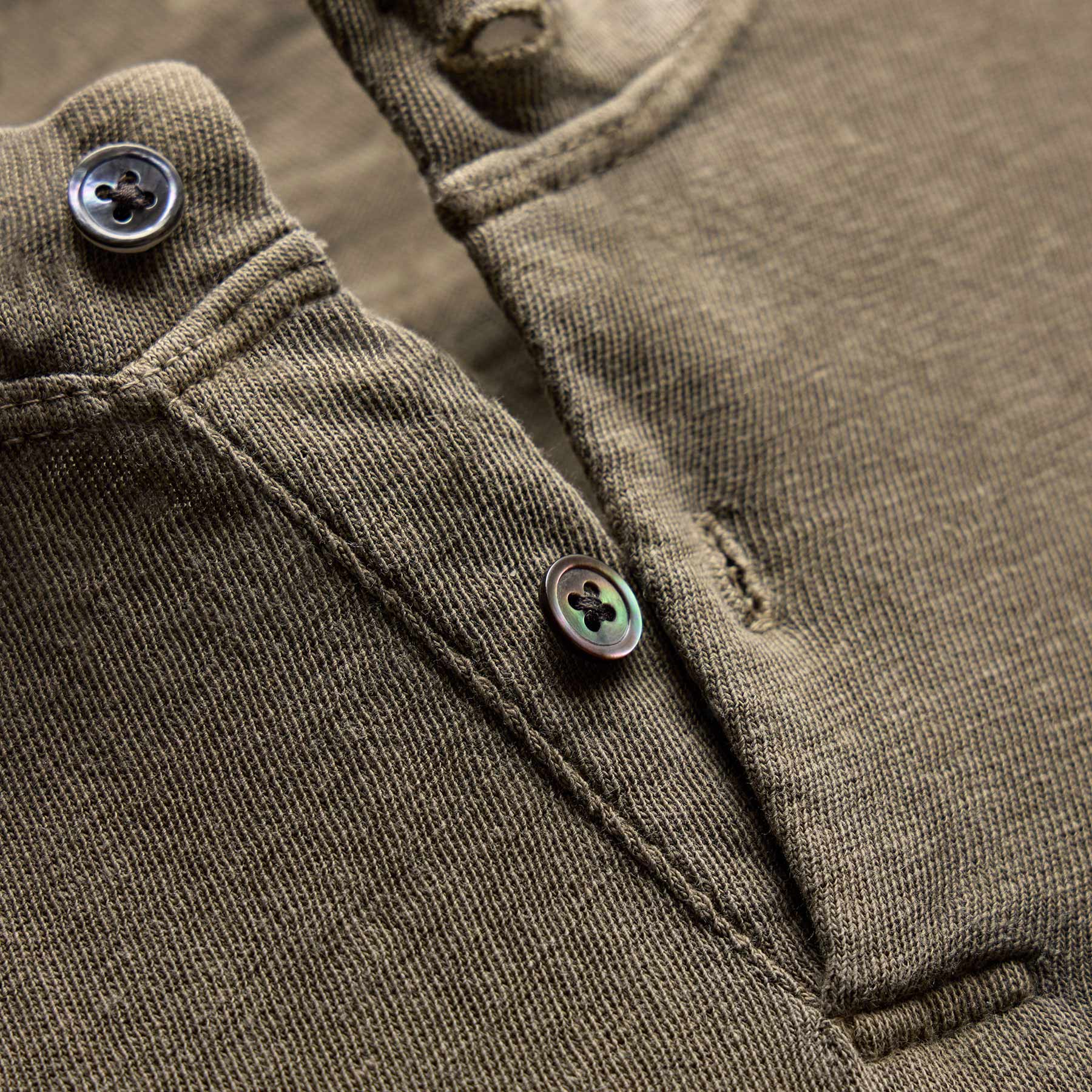 Slub Jersey Short Sleeve Henley in Light Olive Pigment | James Perse Los Angeles