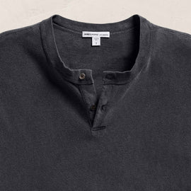 Slub Jersey Short Sleeve Henley in Magma Pigment | James Perse Los Angeles