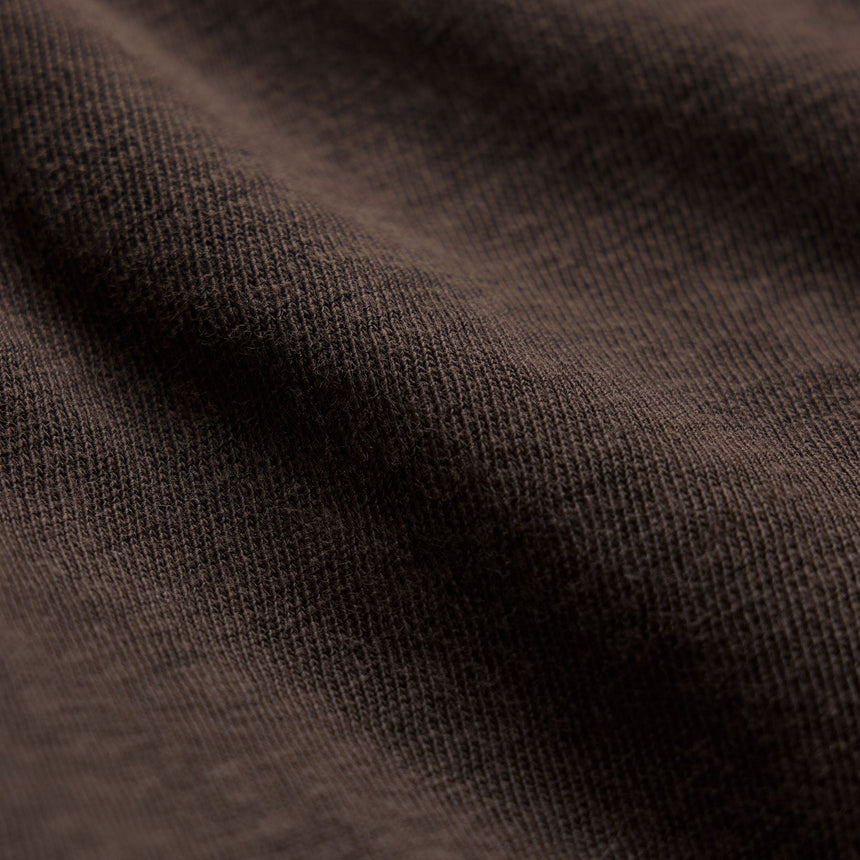 Slub Jersey Pocket Tee in Bark Pigment | James Perse Los Angeles