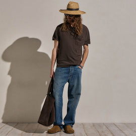 Slub Jersey Pocket Tee in Bark Pigment | James Perse Los Angeles
