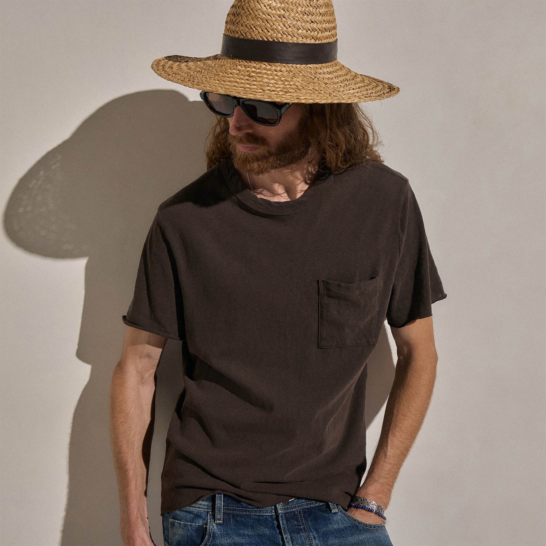 Slub Jersey Pocket Tee in Bark Pigment | James Perse Los Angeles