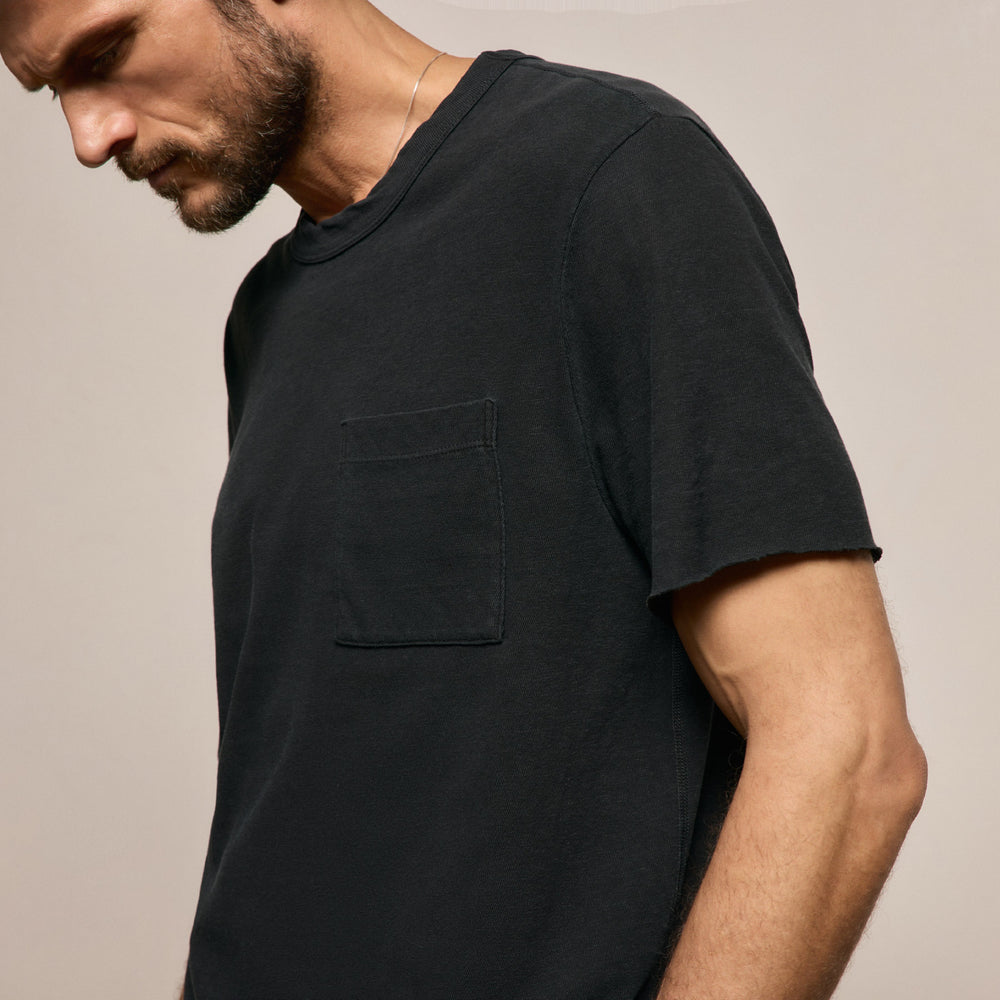 Slub Jersey Pocket Tee in Magma Pigment | James Perse Los Angeles