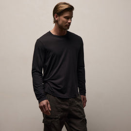 Shirttail Hem Crew in Black | James Perse Los Angeles