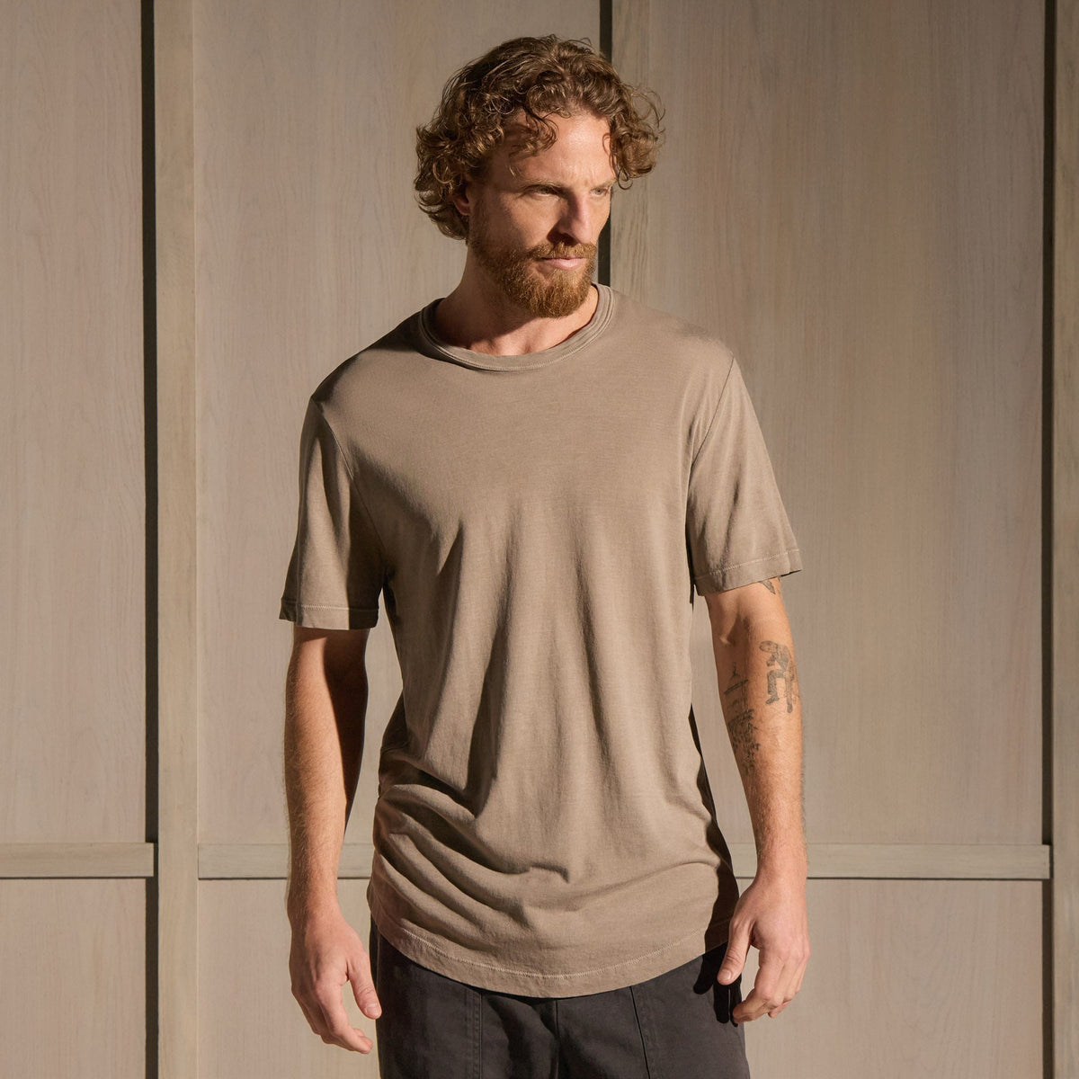 Clear Jersey Crew in Coyote Pigment | James Perse Los Angeles
