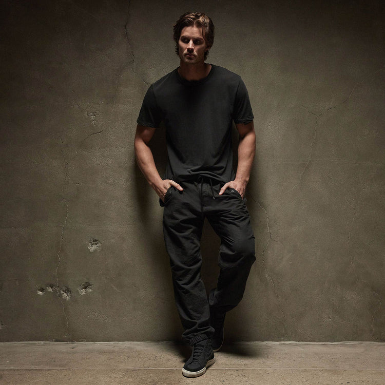 Clear Jersey Crew in Carbon Pigment | James Perse Los Angeles