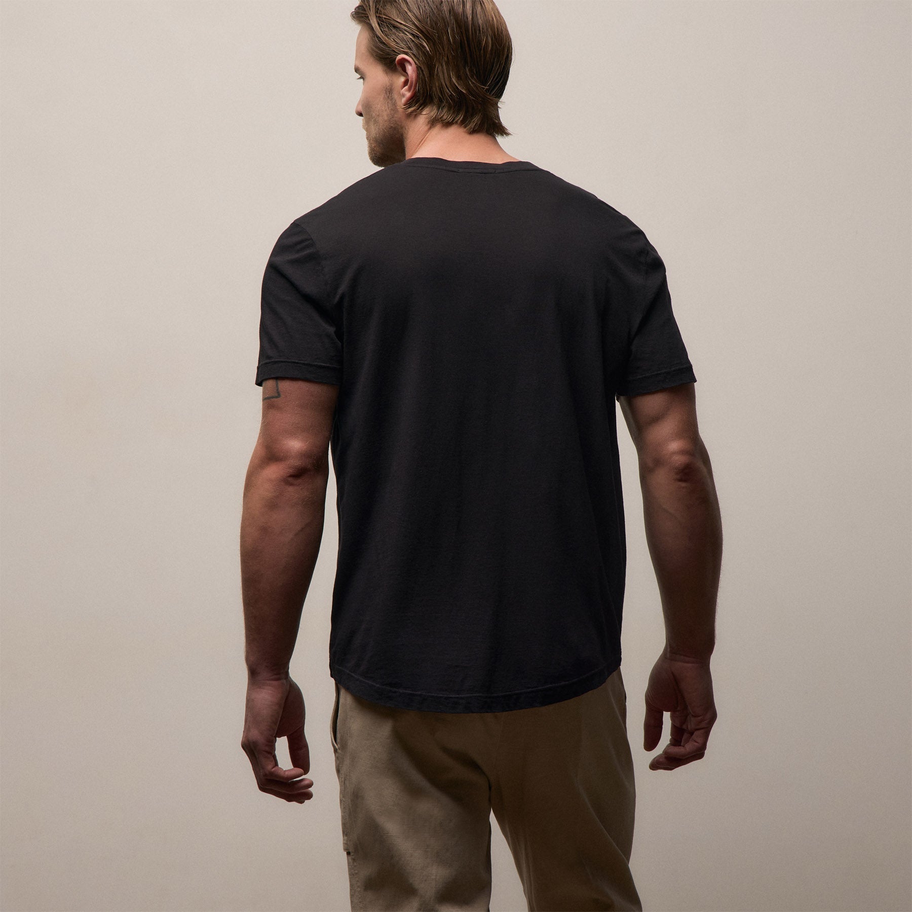 Clear Jersey V Neck in Black | James Perse Los Angeles