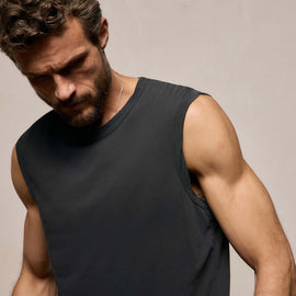 LA Muscle Tank in Magma Pigment | James Perse Los Angeles