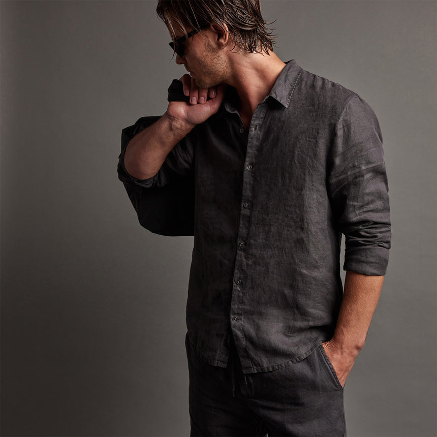 Classic Linen Shirt in Magma Pigment | James Perse Los Angeles