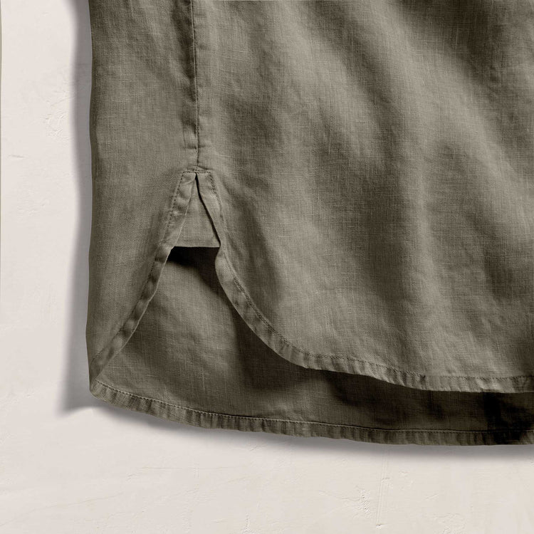 Lightweight Linen Shirt in Birch Pigment | James Perse Los Angeles
